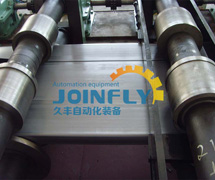 车厢板成型生产线